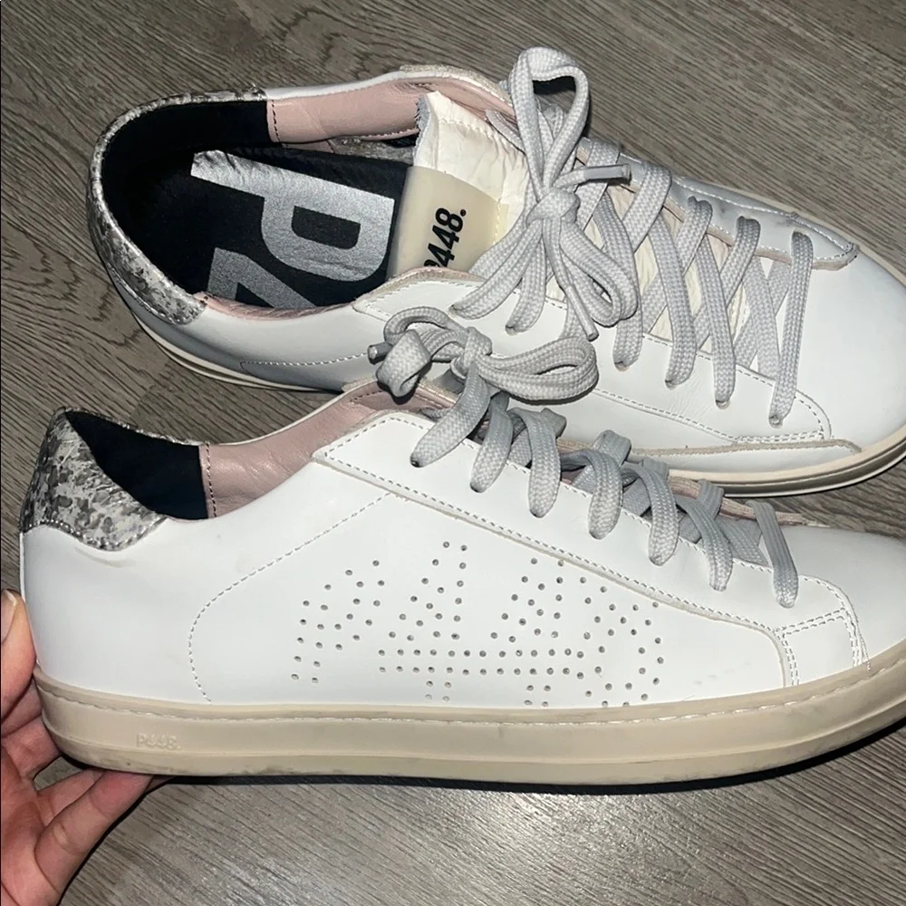 P448 White and Gray Sneakers Minimalist Design - Picture 3 of 6